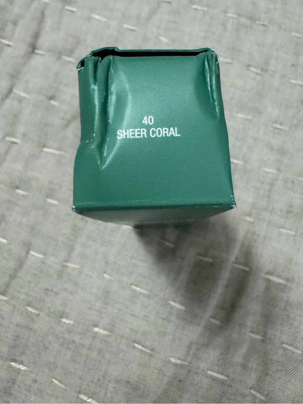 La Mer Lip Volumizer - Shade Sheet Coral